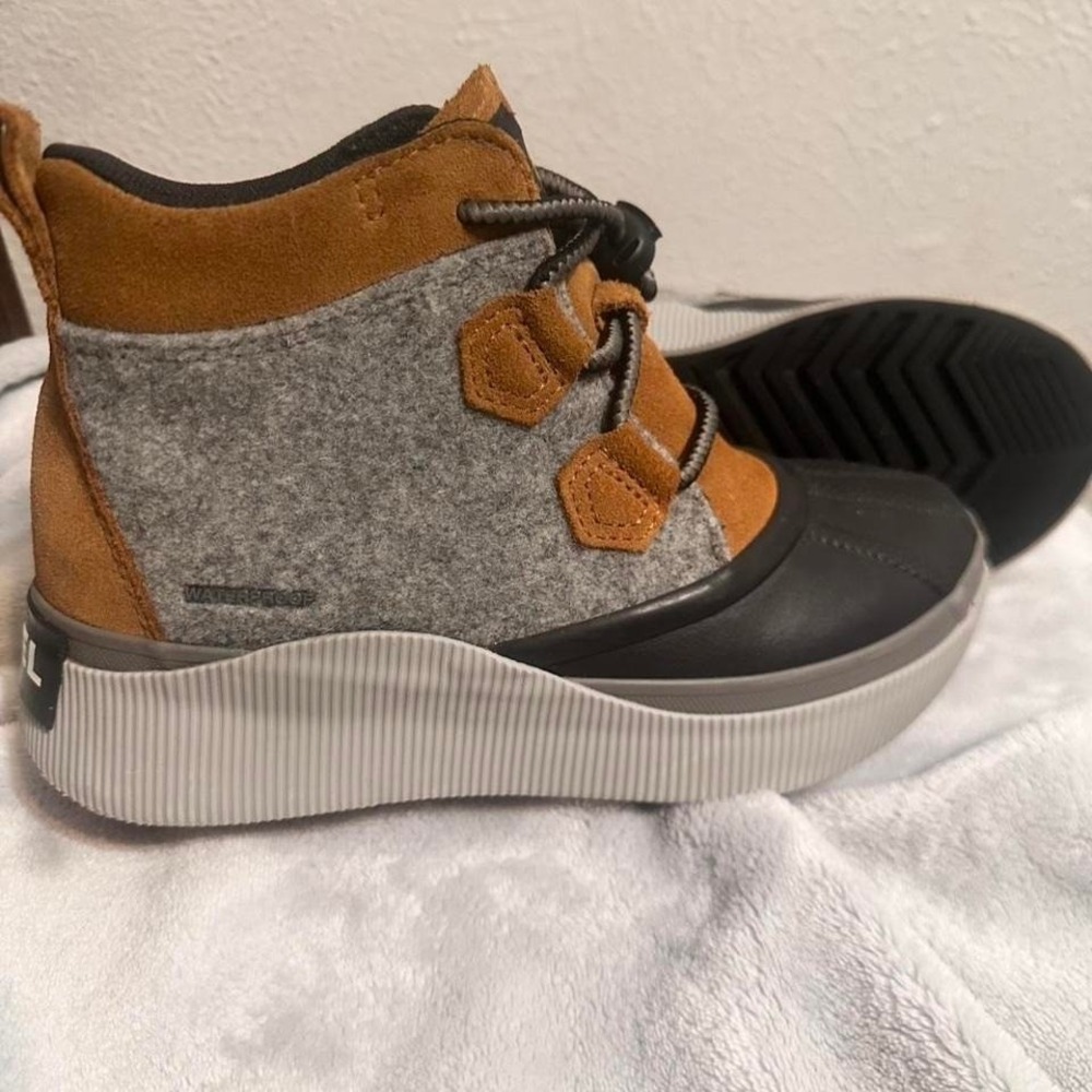 Sorel women's Tofino waterproof hiking boots - brown and blue #hikingboots - Picture 6 of 8